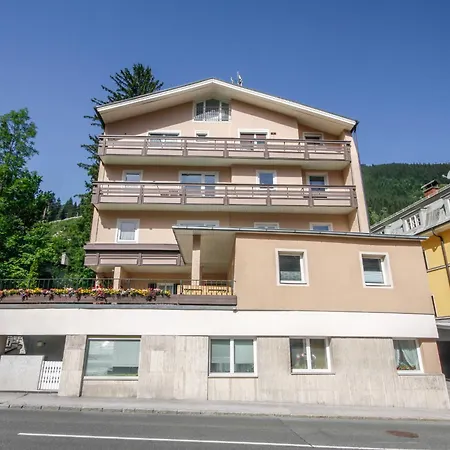 Schubert-franz 12 By Interhome Appartement *