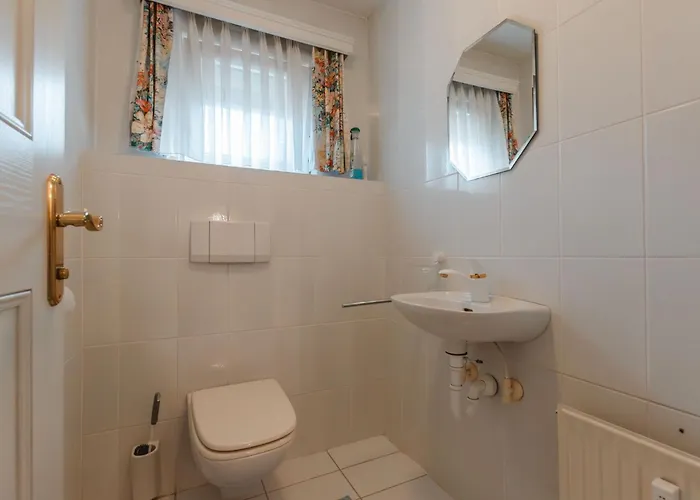 Schubert-franz 12 By Interhome